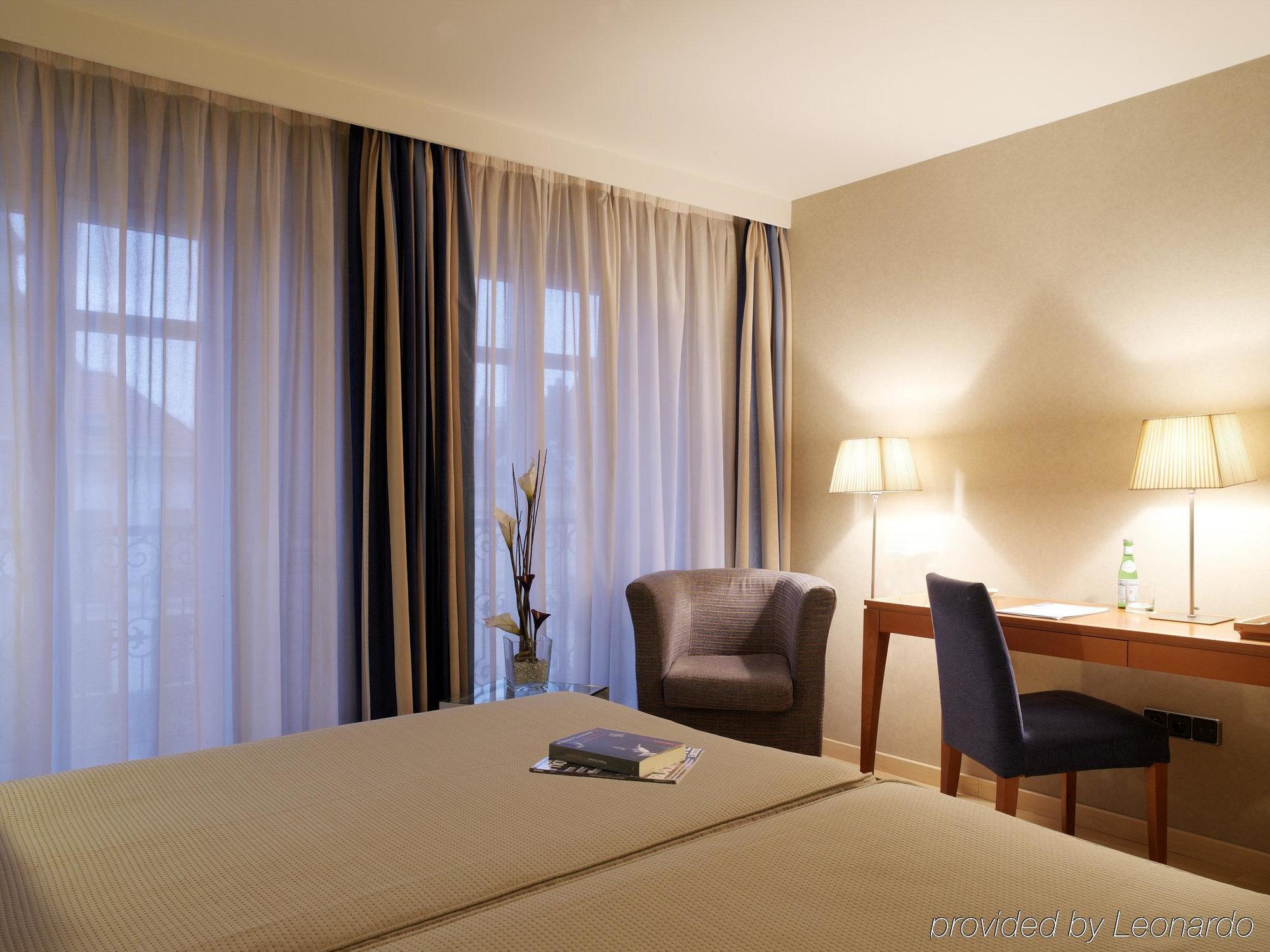 Catalonia Grand Place Brussel Kamer foto